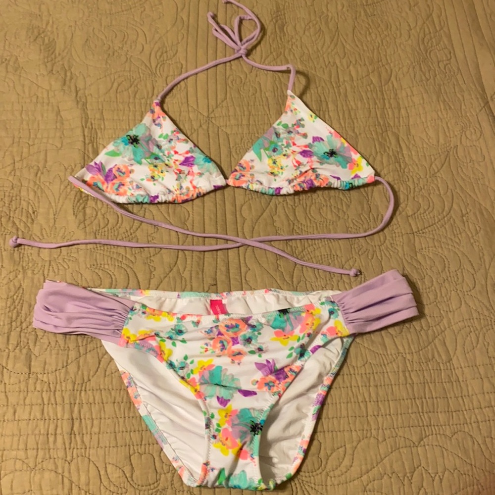 Swim suit
